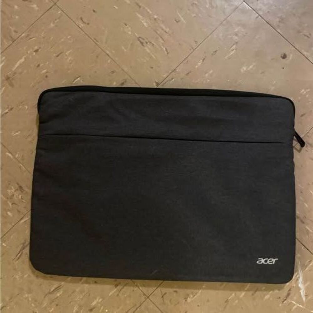 Charcoal Gray Acer Soft Case with Front Pocket for 15" Laptop